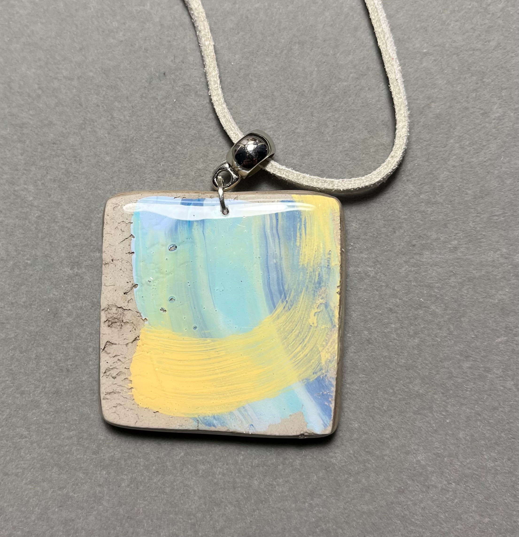 Колие Платно