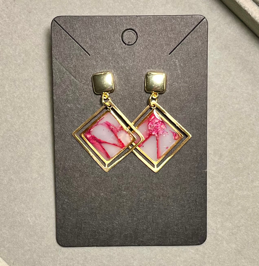 Червен мрамор