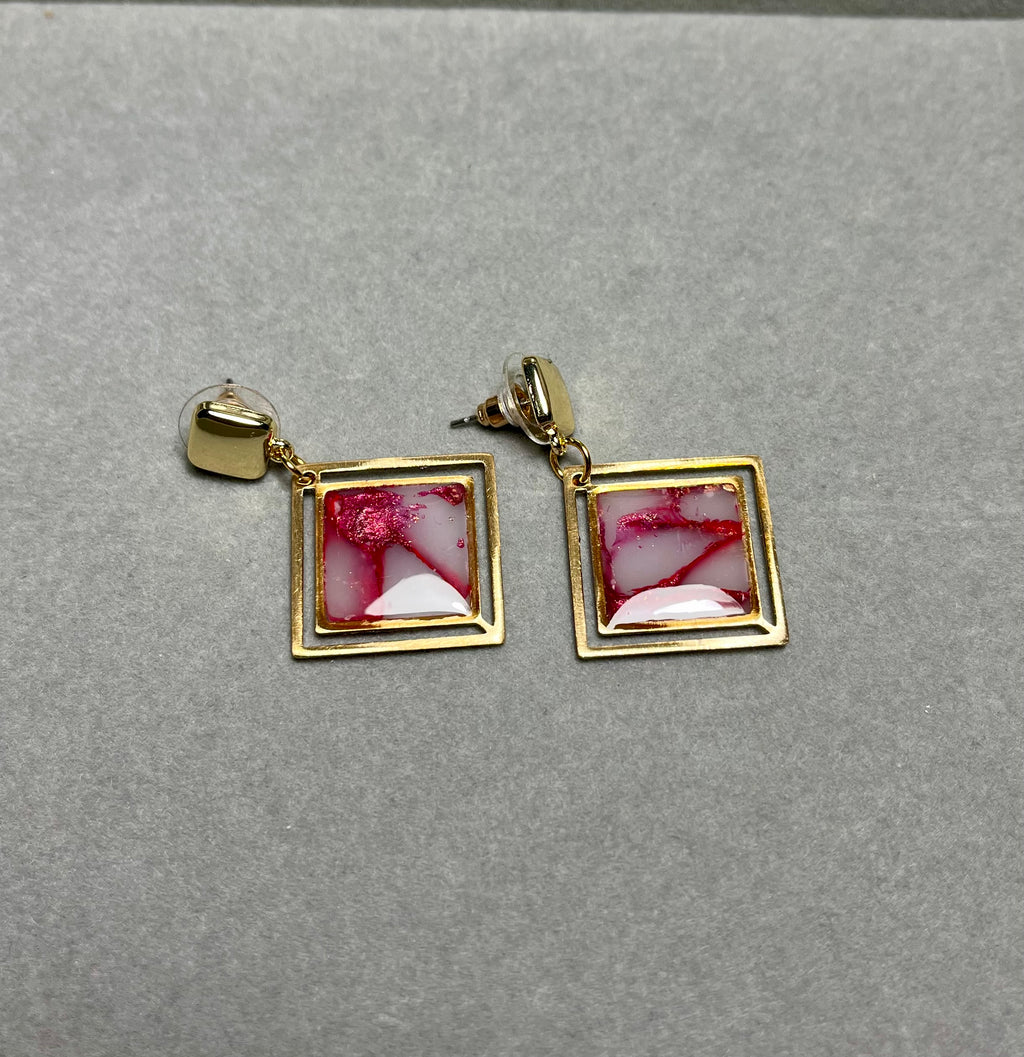 Червен мрамор