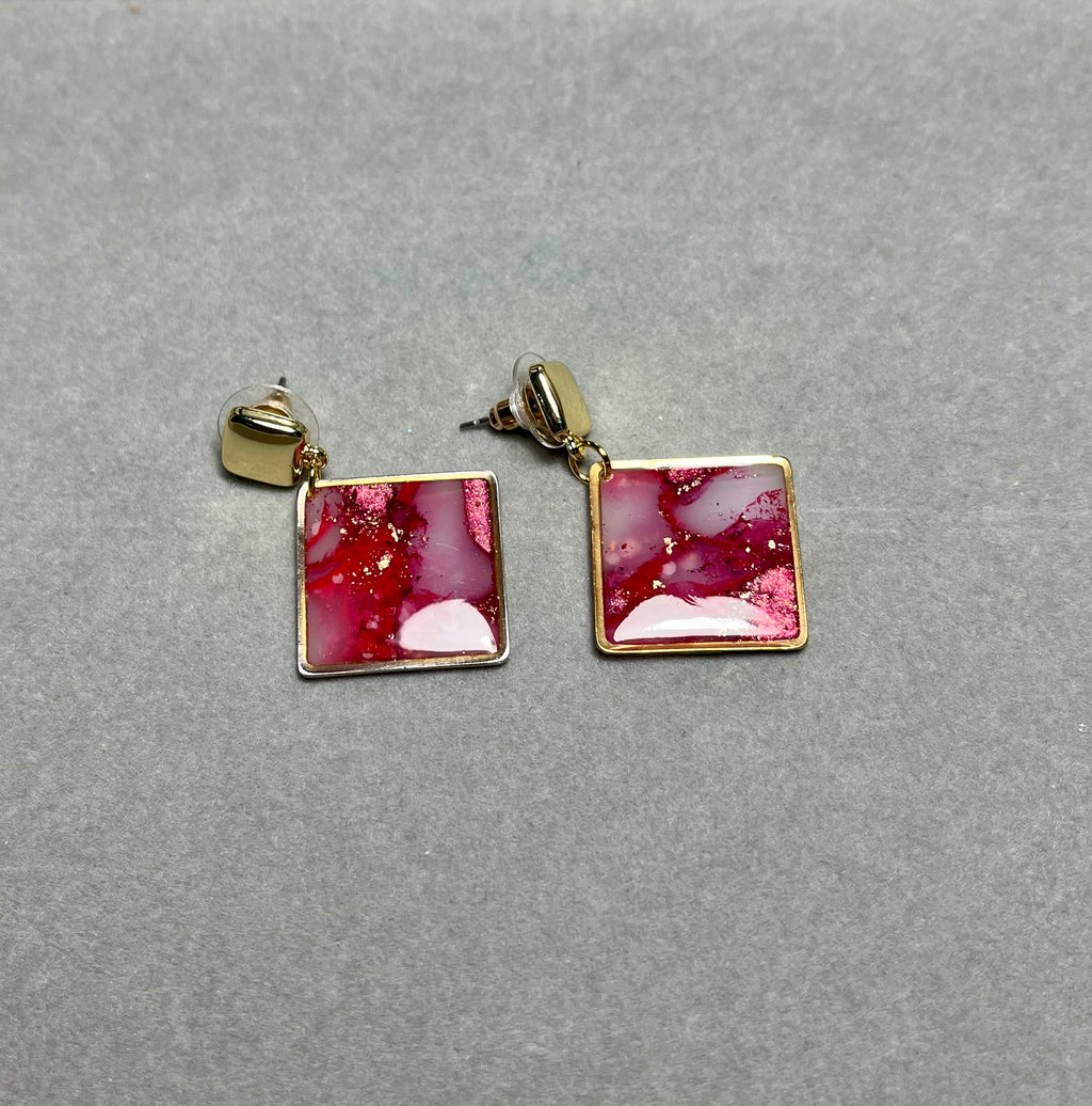 Червен мрамор