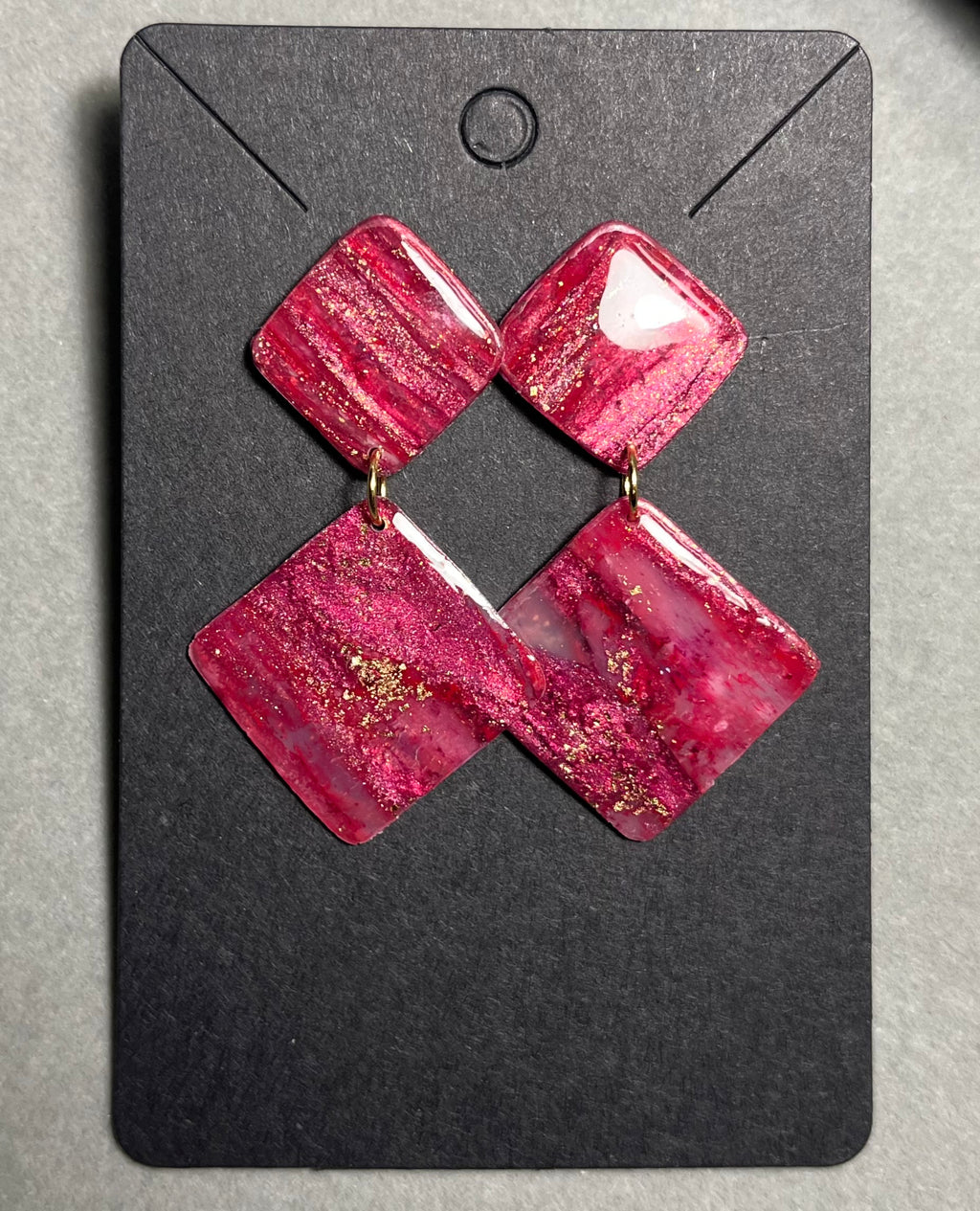 Червен мрамор