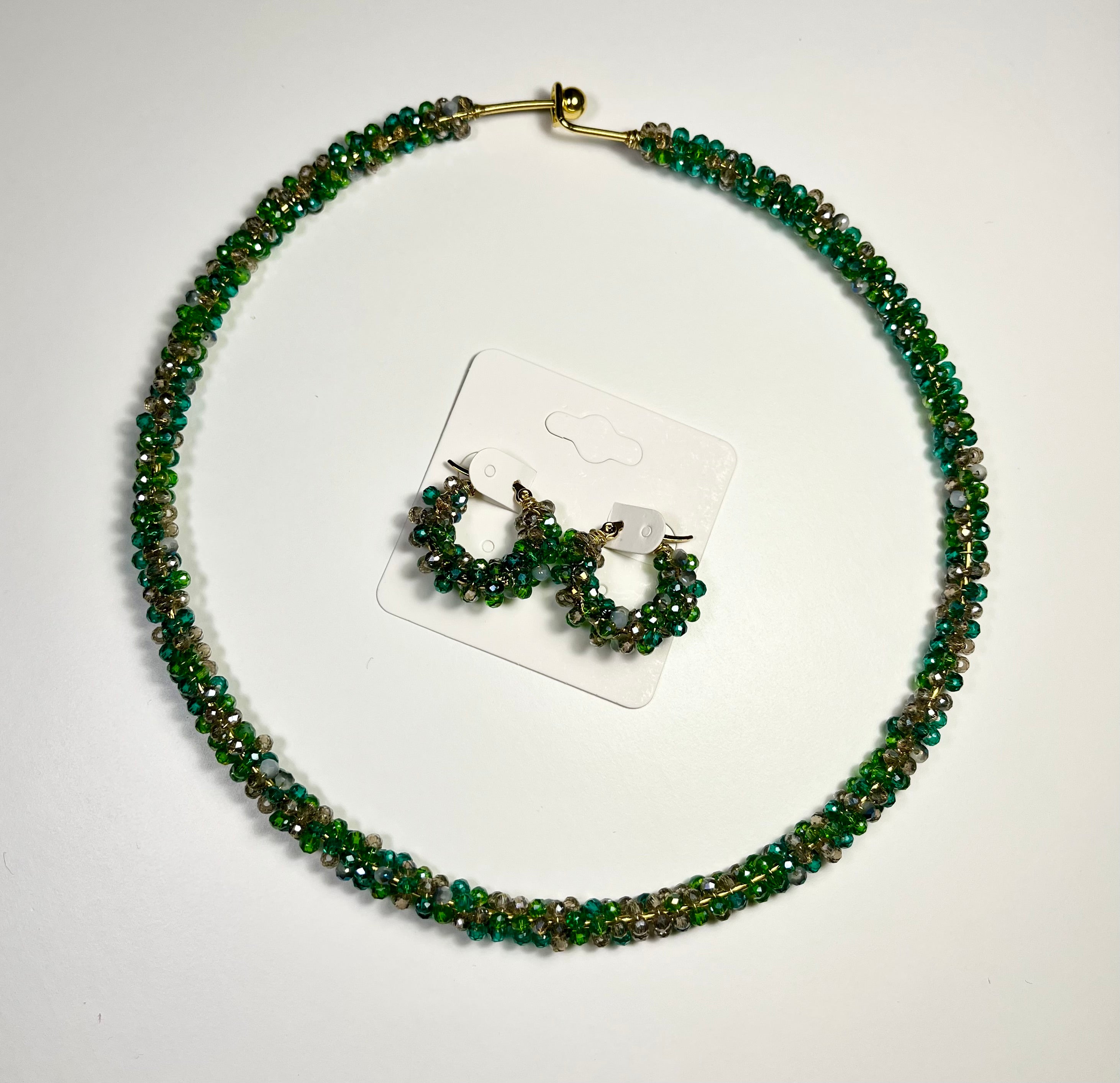 Комплект от две части