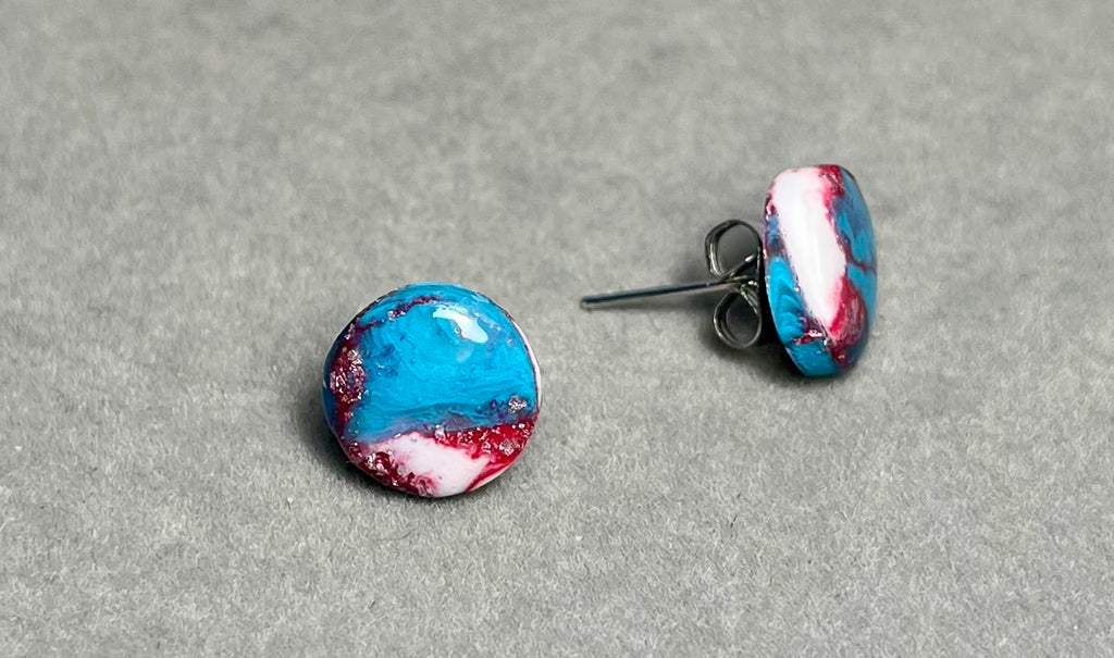 Сини обици на винт