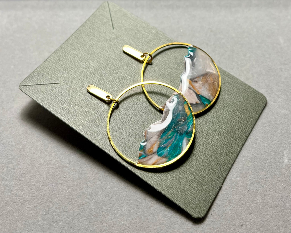 Обици от планината