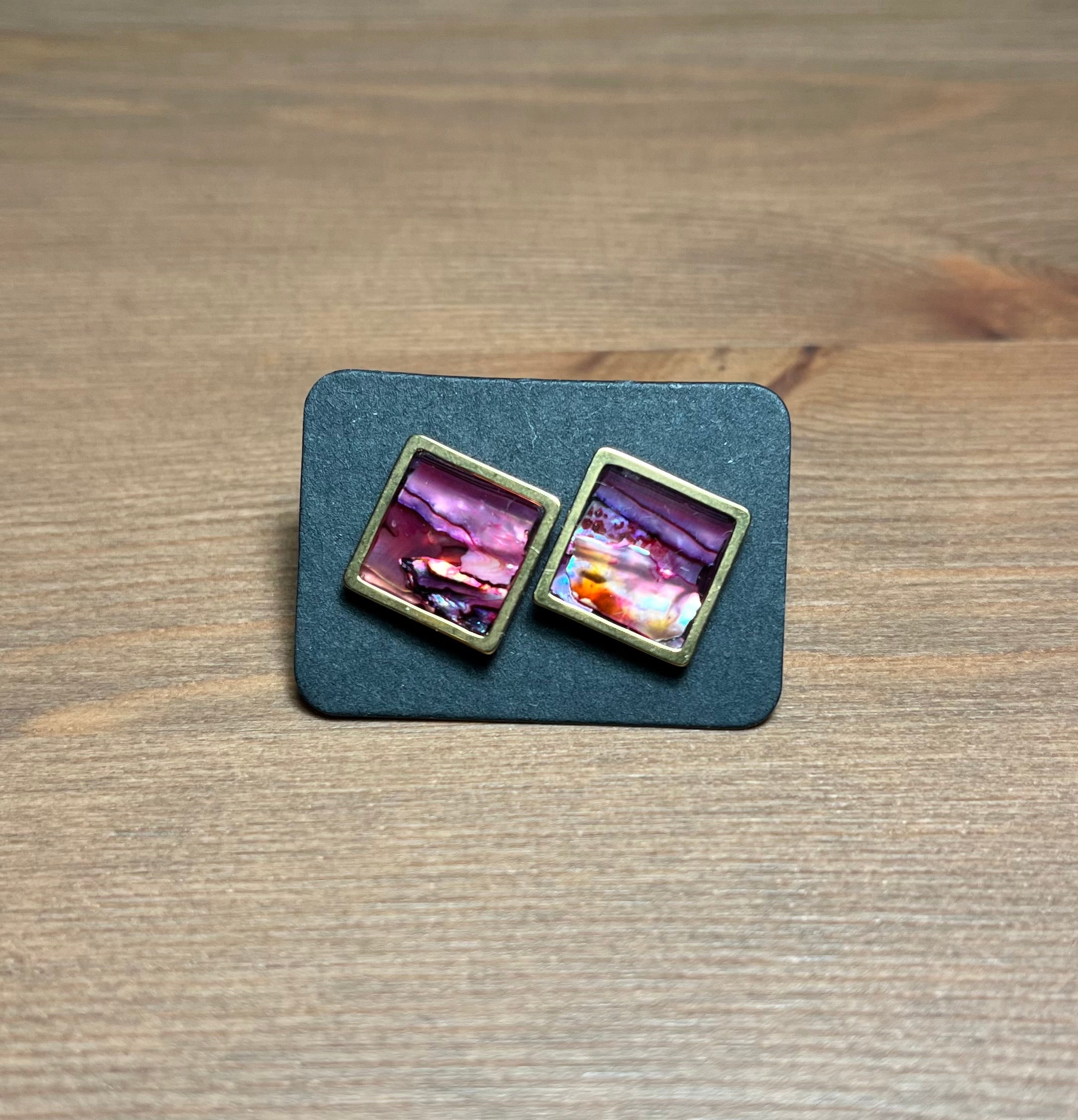 Обици на винт