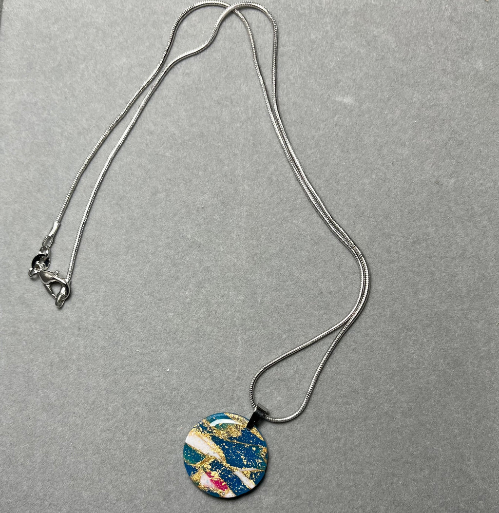 Златно кадифе