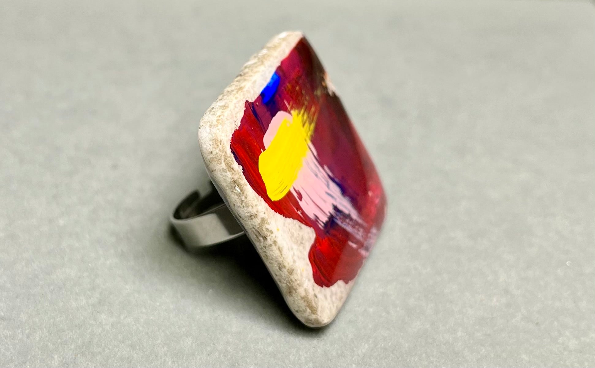 Ръчно рисуван пръстен