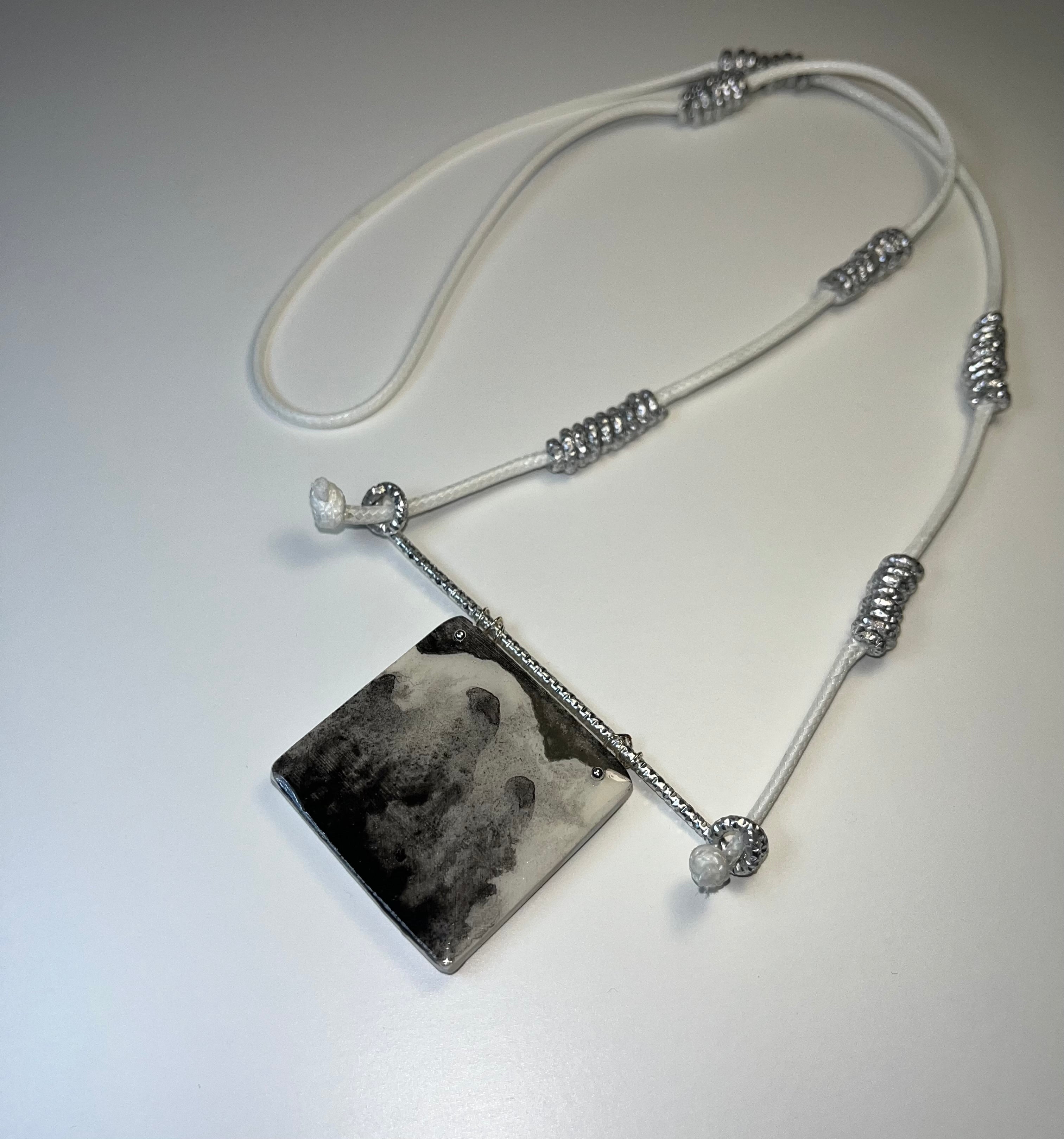 Колие Платно