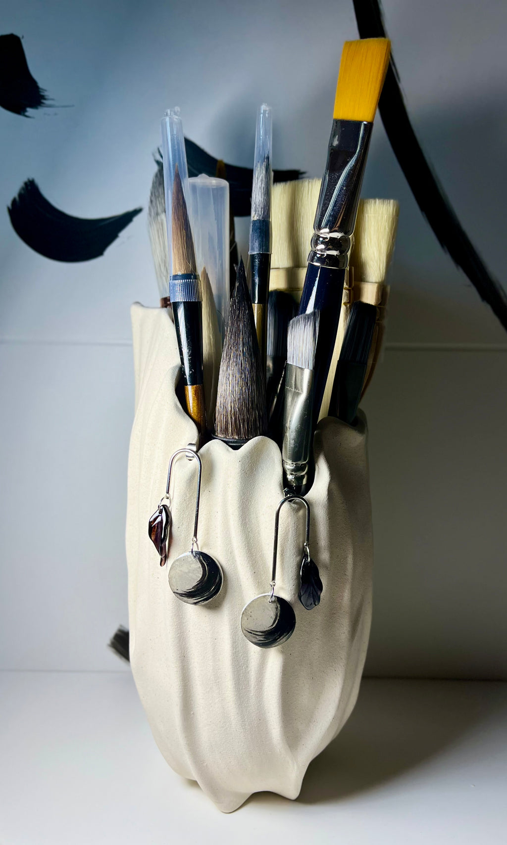 Обици Графика