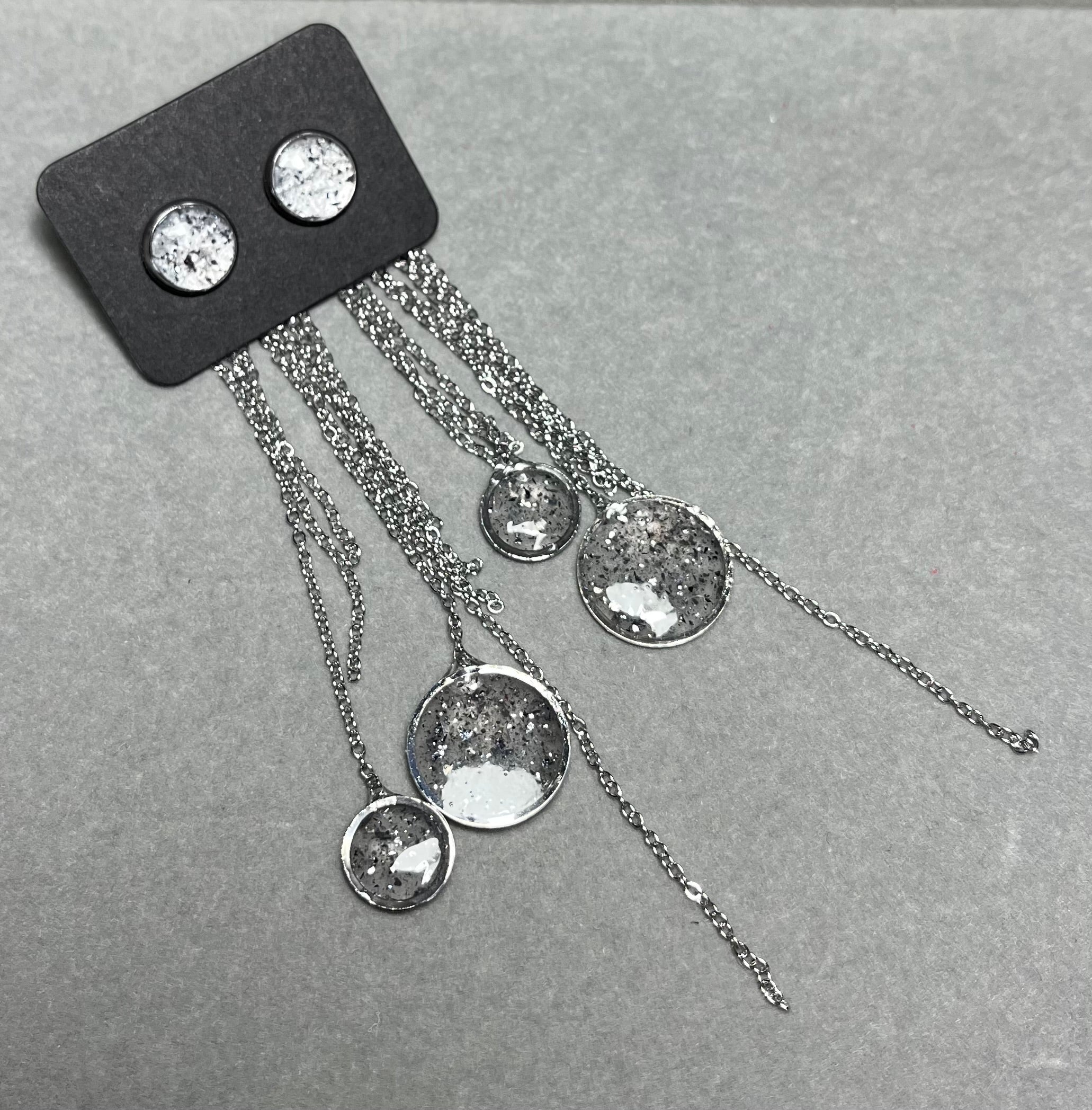 Стъкло и метал