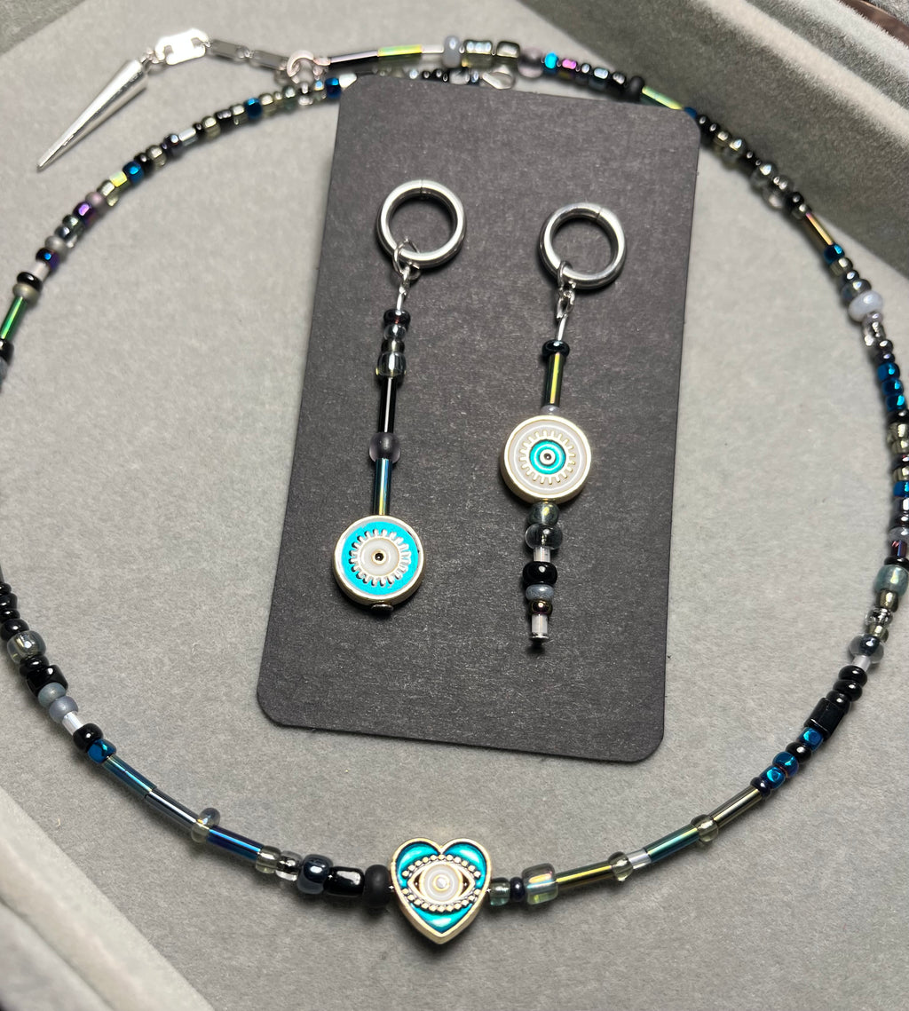 Комплект зли очи