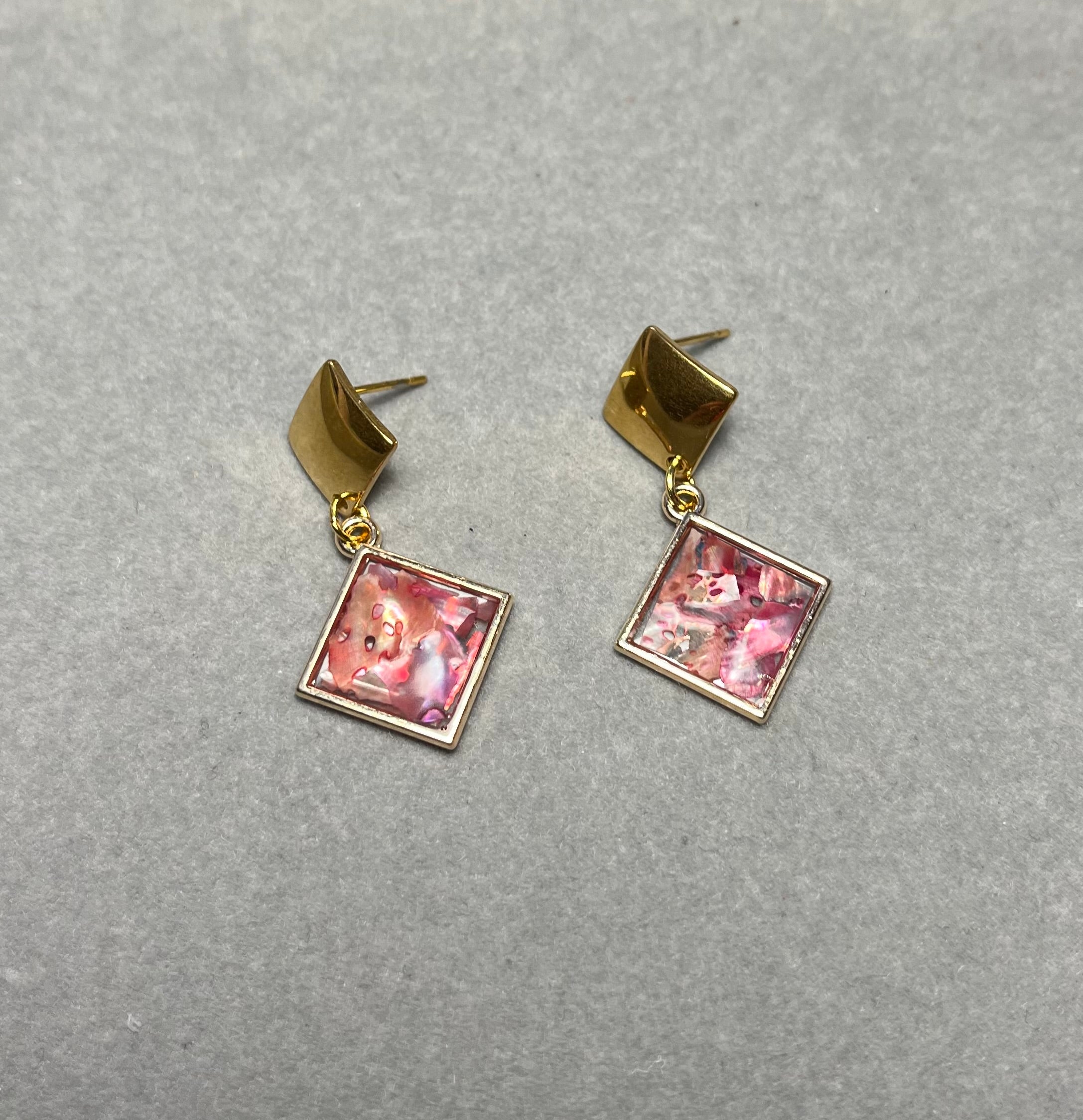 Малки есенни мидени черупки