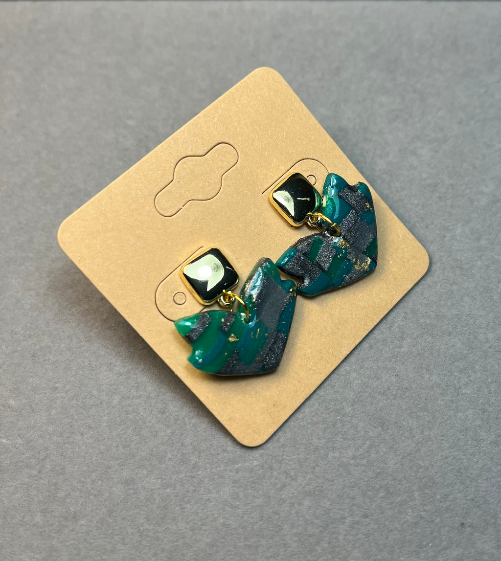 Златно зелено листо