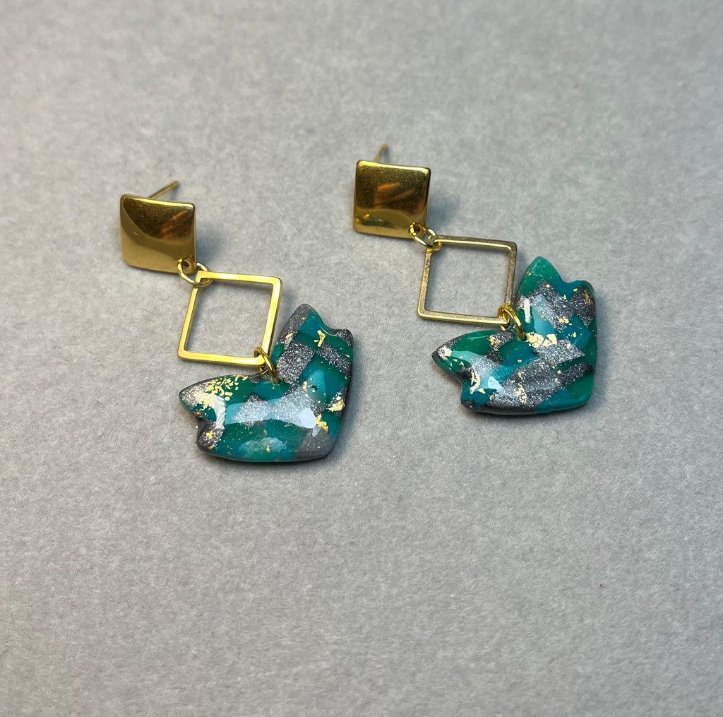 Кухо квадратно листо