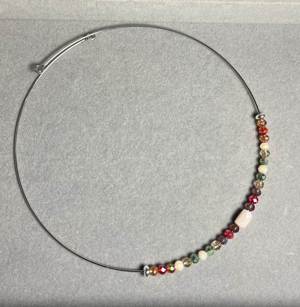 Бляскаво есенно колие