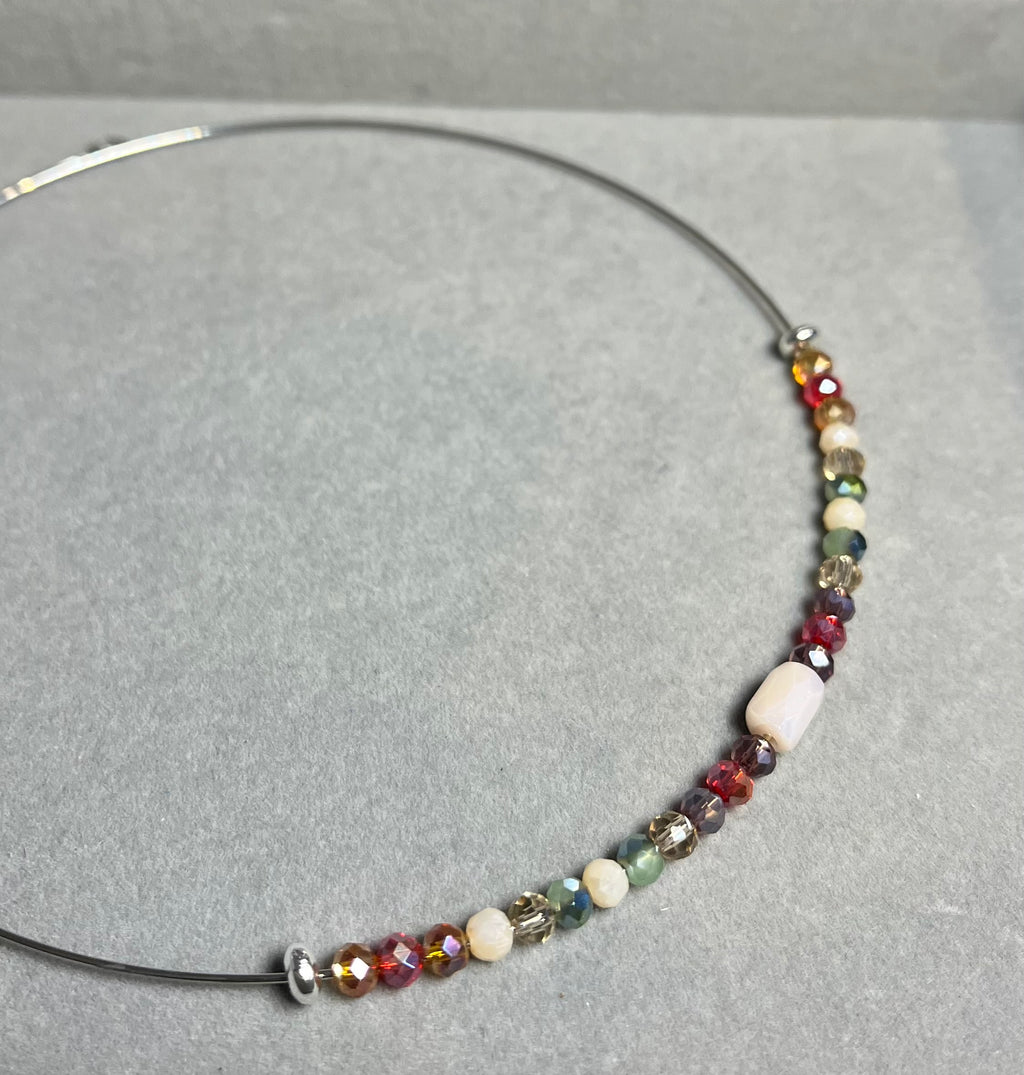 Бляскаво есенно колие