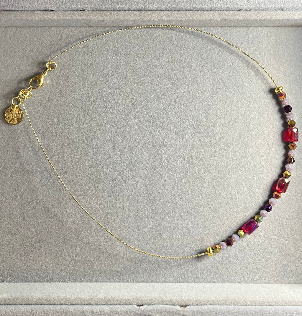 Пъстро колие