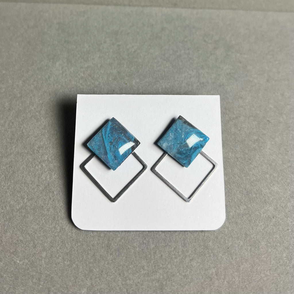 Метална стихия Б1