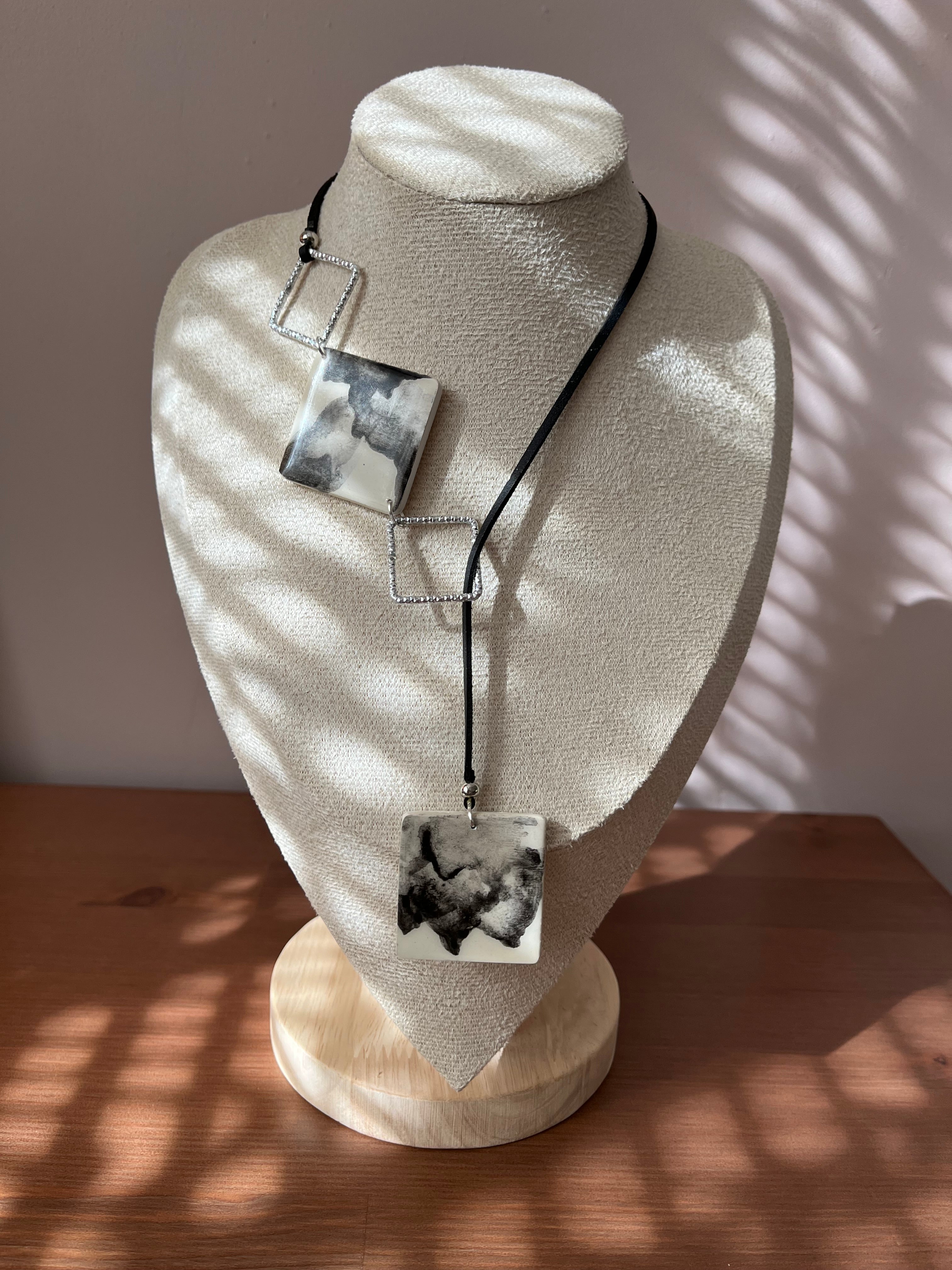 Асиметрично колие