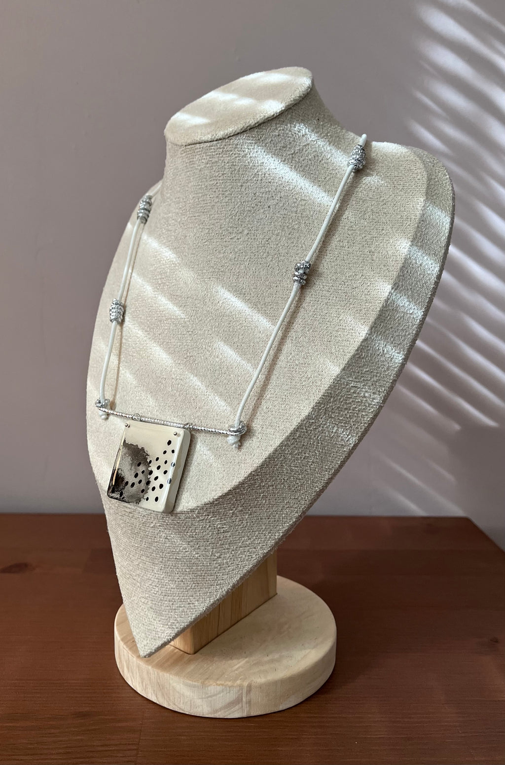 Колие Платно