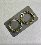 Нежно златист