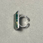 Златисто зелено